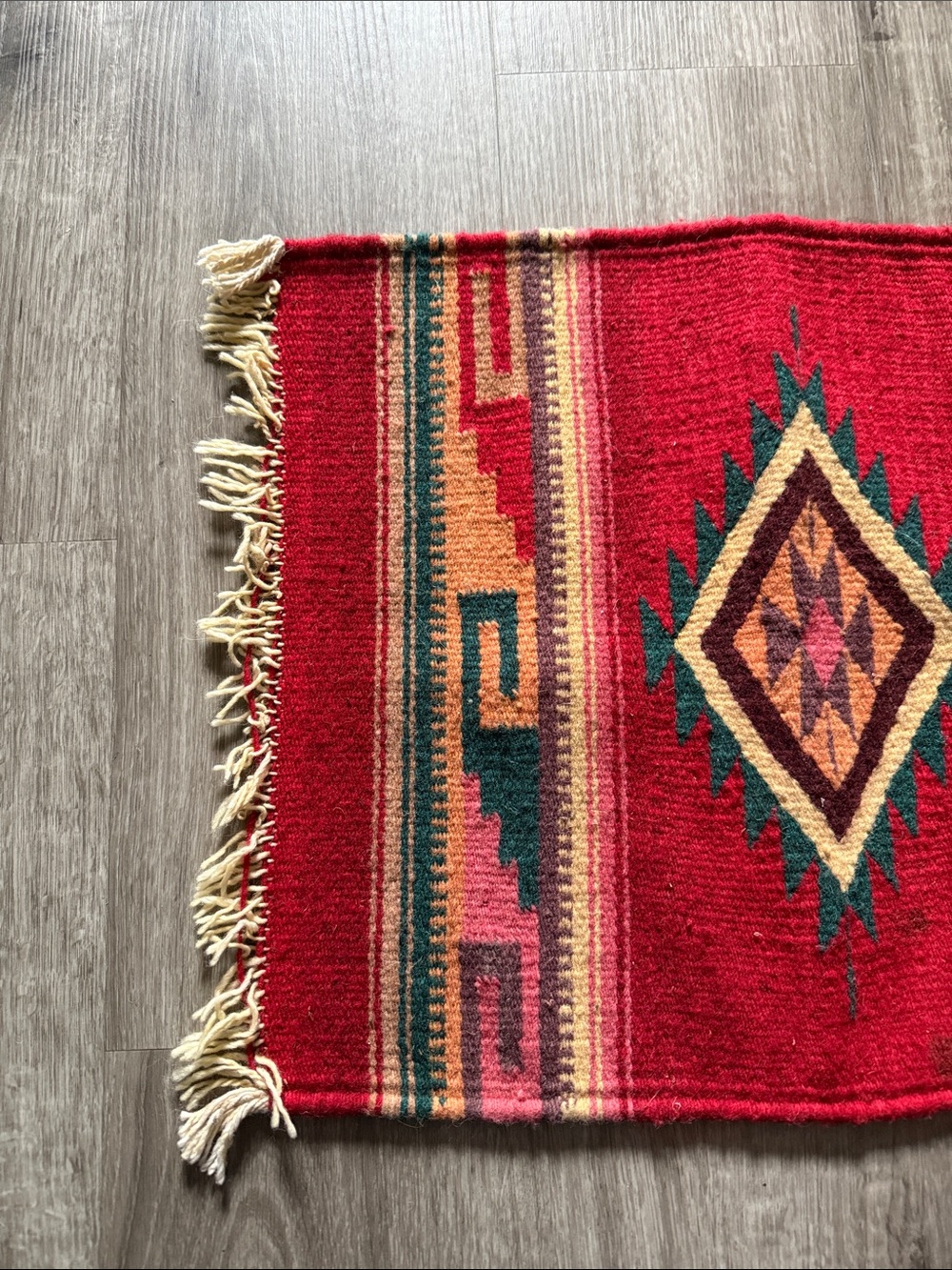Red Southwestern Diamond Accent Table Mat - Picture 8 of 10